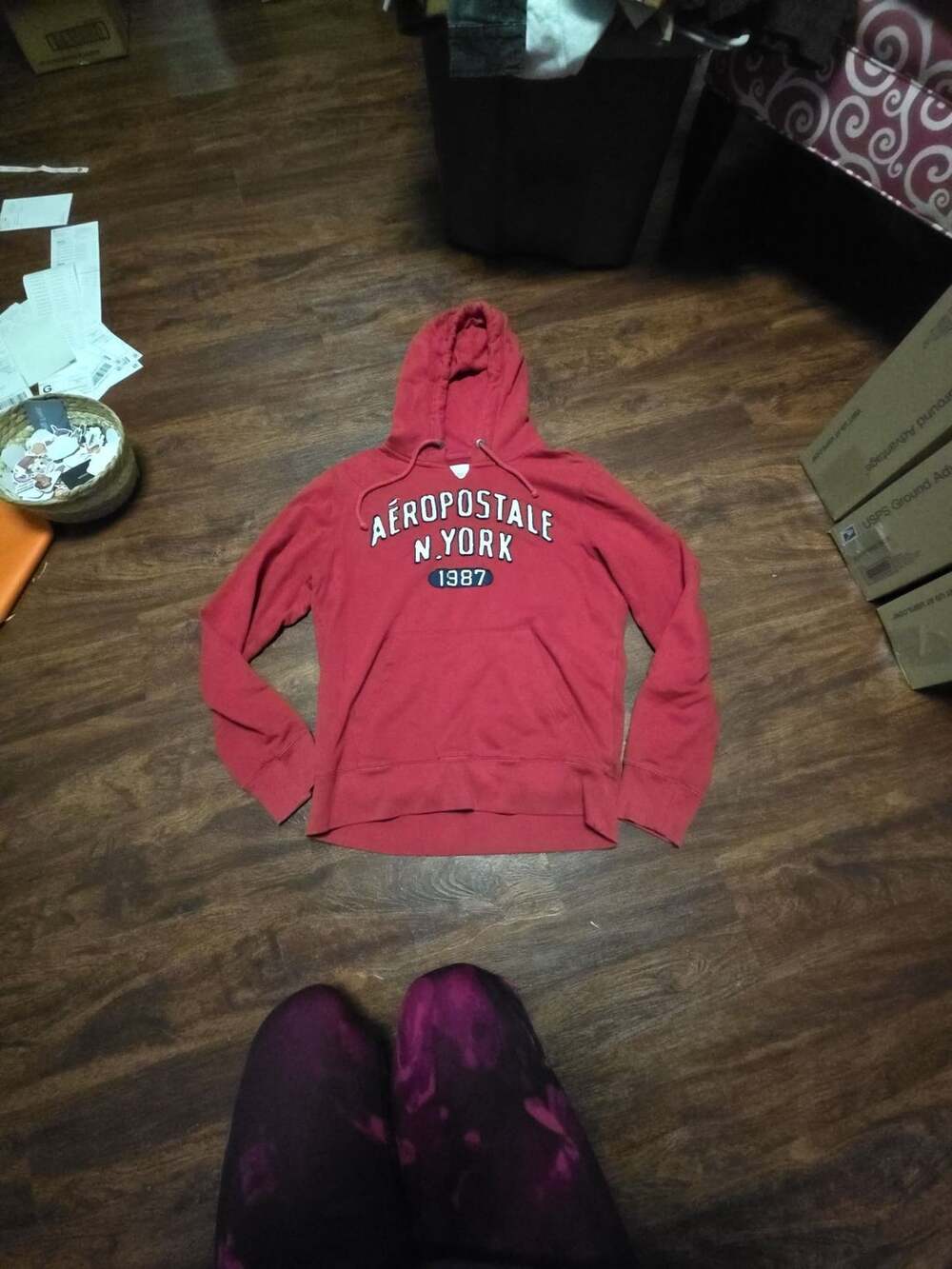 Aeropostale New York 1987 Red Hoodie Sweatshirt Size Medium